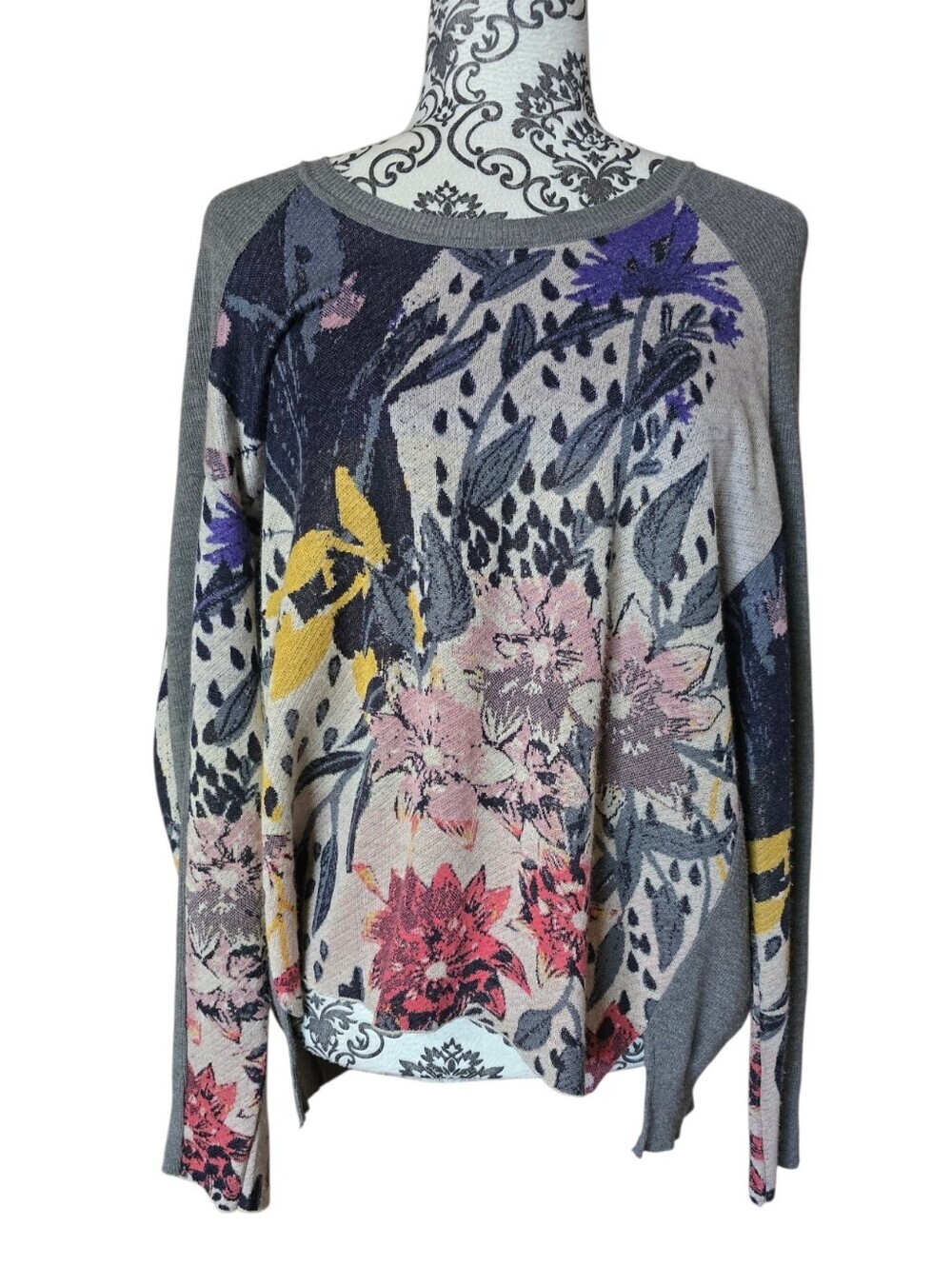 Aldo Martins Oversized Lightweight Floral Sweater Size 4